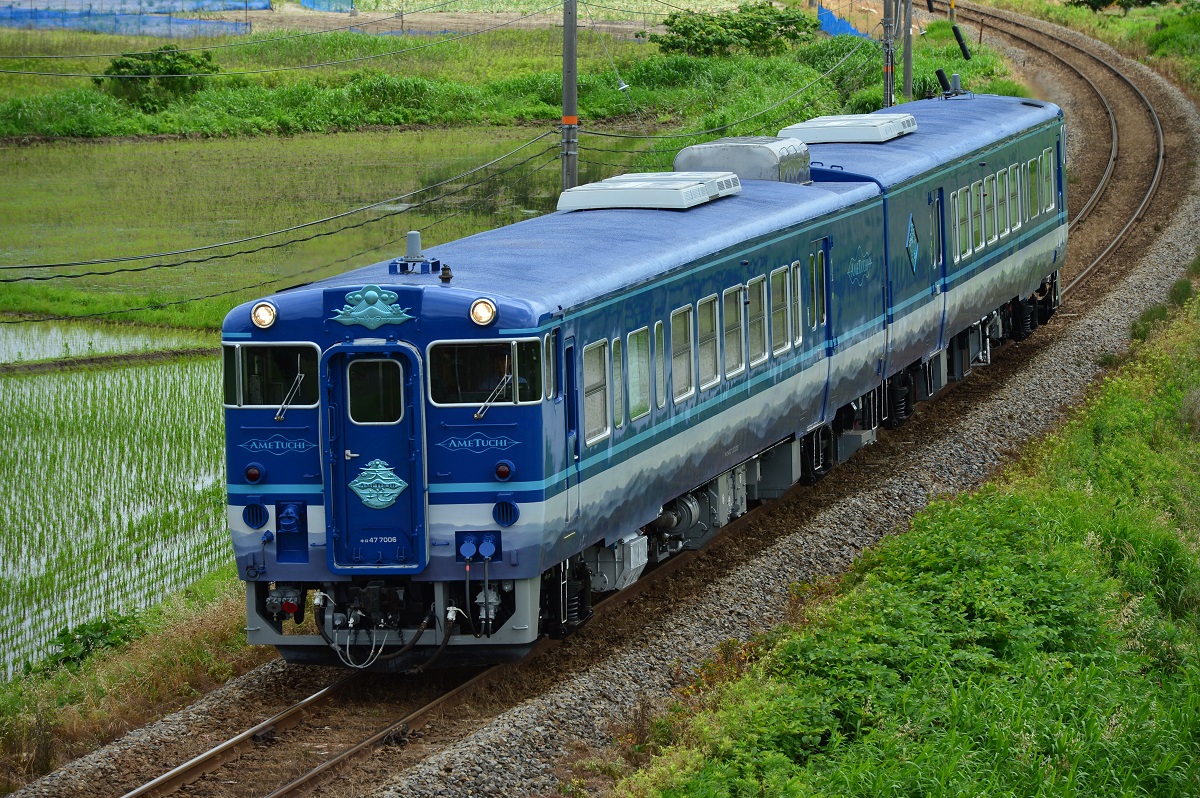 jr-west-trains-japan-rail-travel