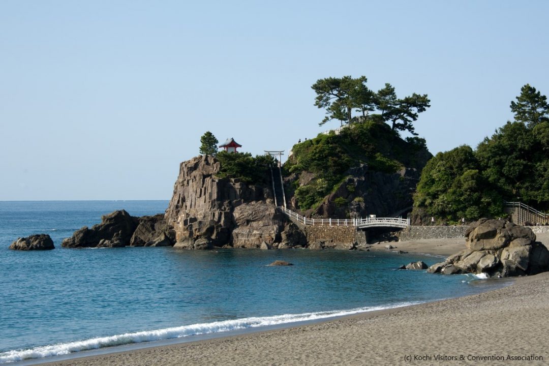 Katsurahama Beach