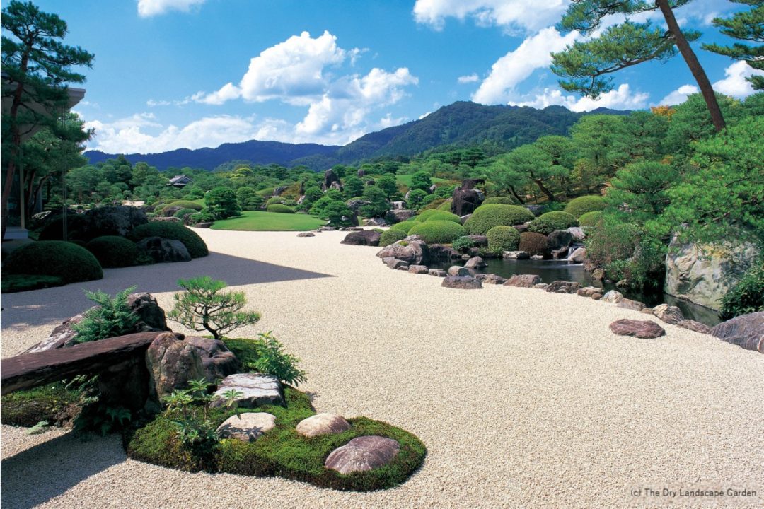 ADACHI MUSEUM OF ART (c) The Dry Landscape Garden