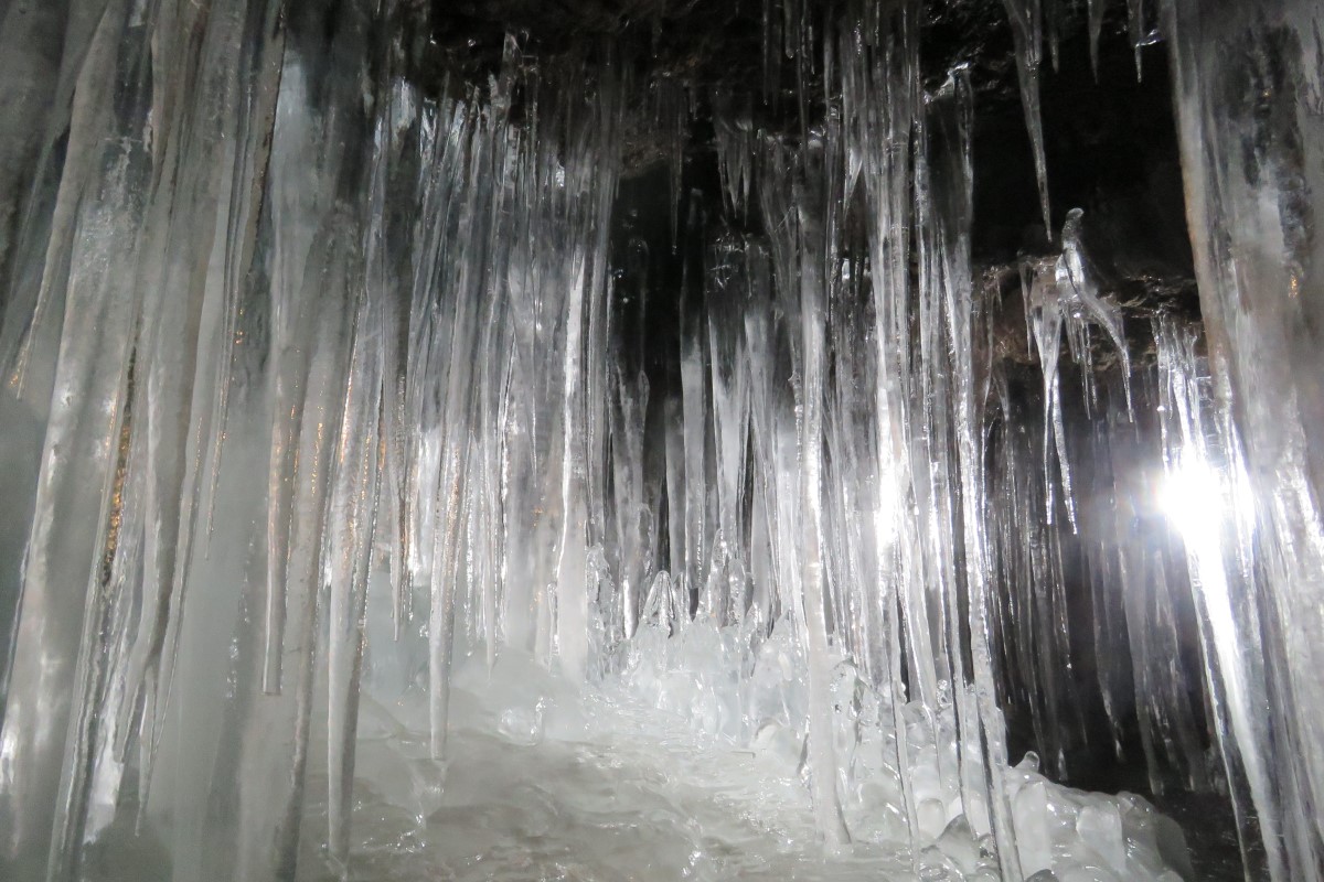 Wind Cave and Ice Cave